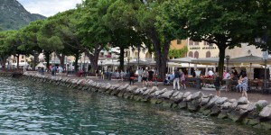 Promenade in Garda