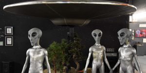 Aliens in Roswell